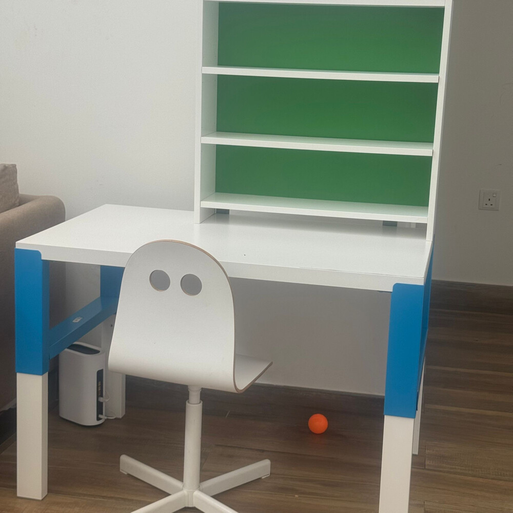 office desk and chairs  - 2