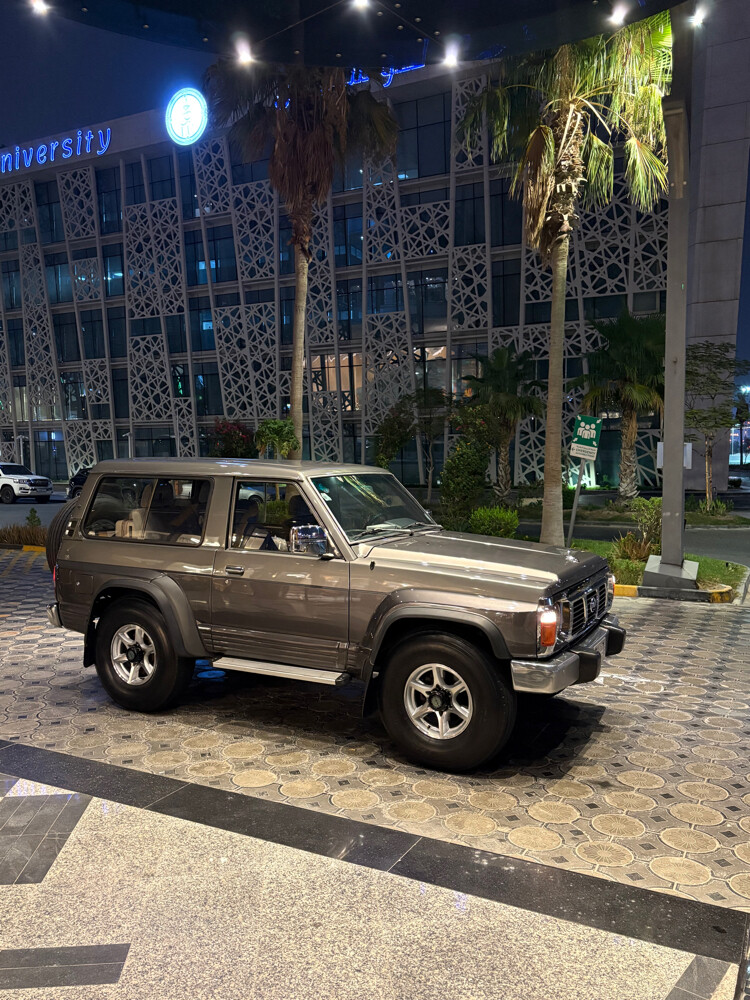 نيسان باب - 3