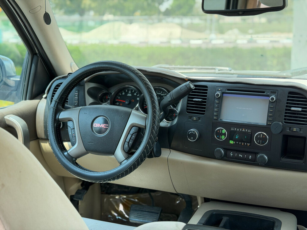 GMC Sierra - 11