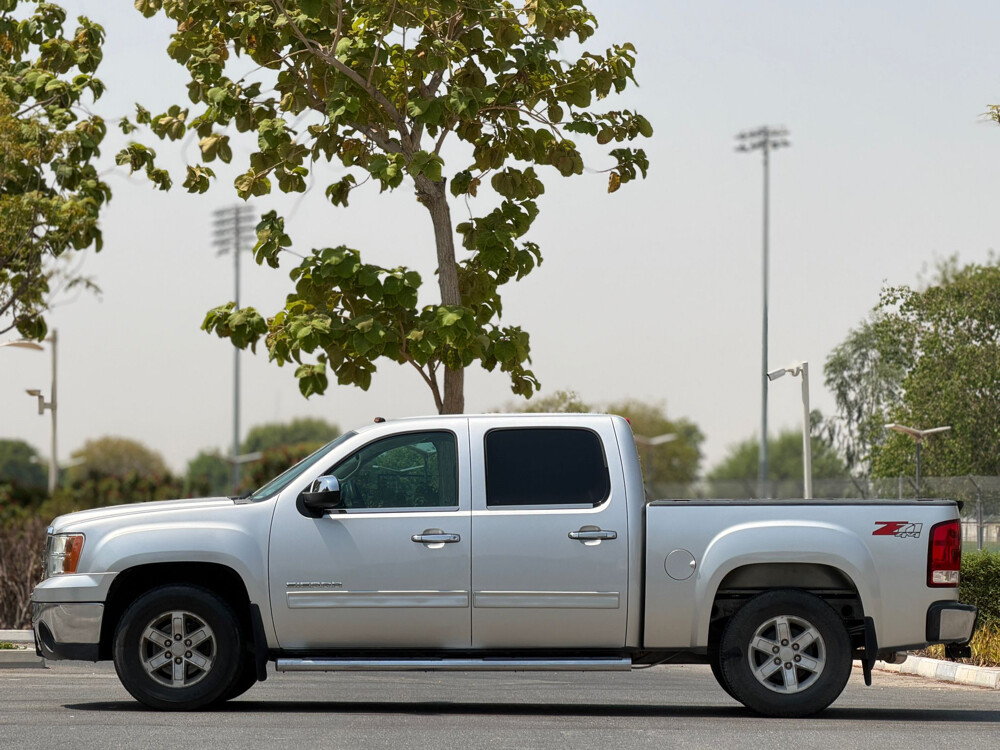 GMC Sierra - 9