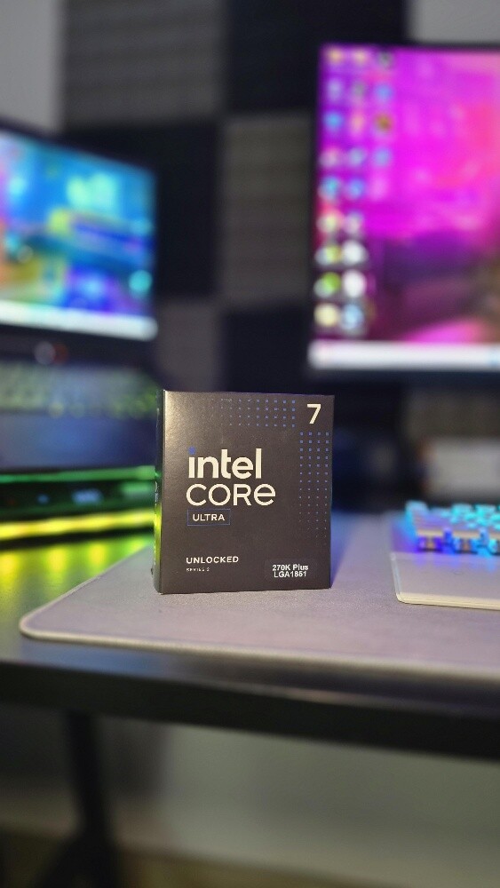 Intel Core Ultra 7 270K Plus - 1