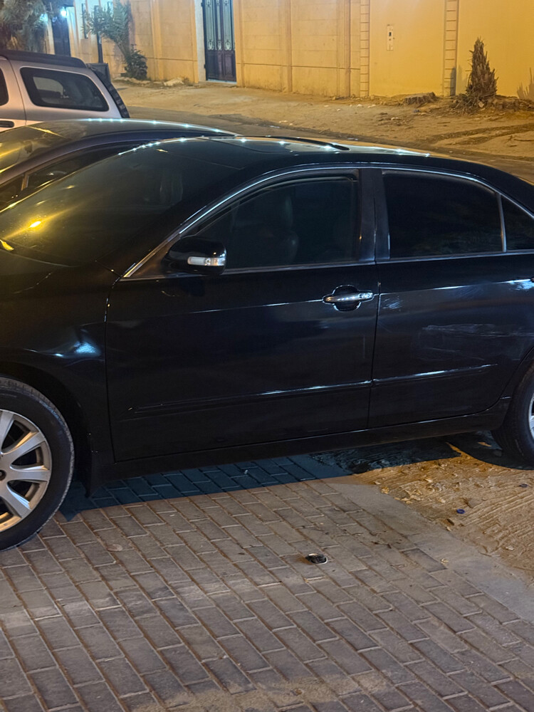TOYOTA AURION GRANDE - 3