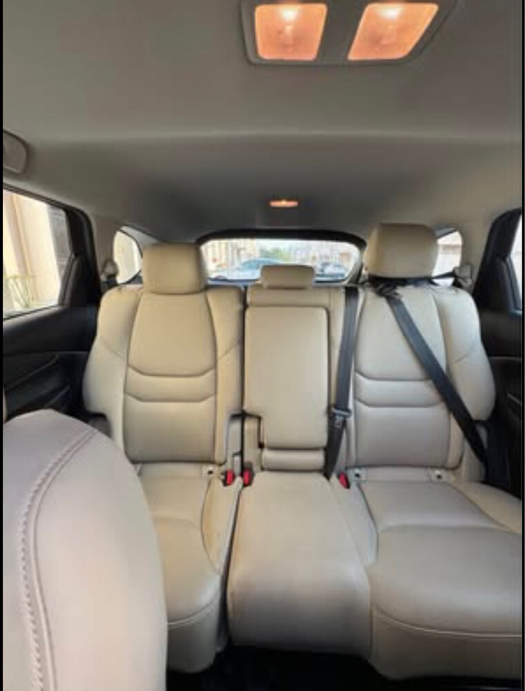 CX9 33000km only!! under warranty  - 7
