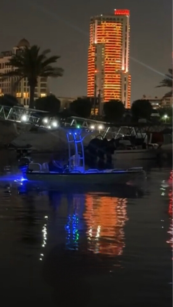 brooq boat 14feet - 3