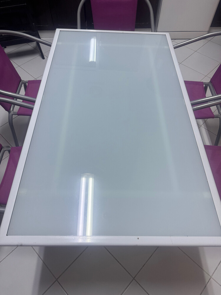Foldable Glass table with 6 chairs - 3