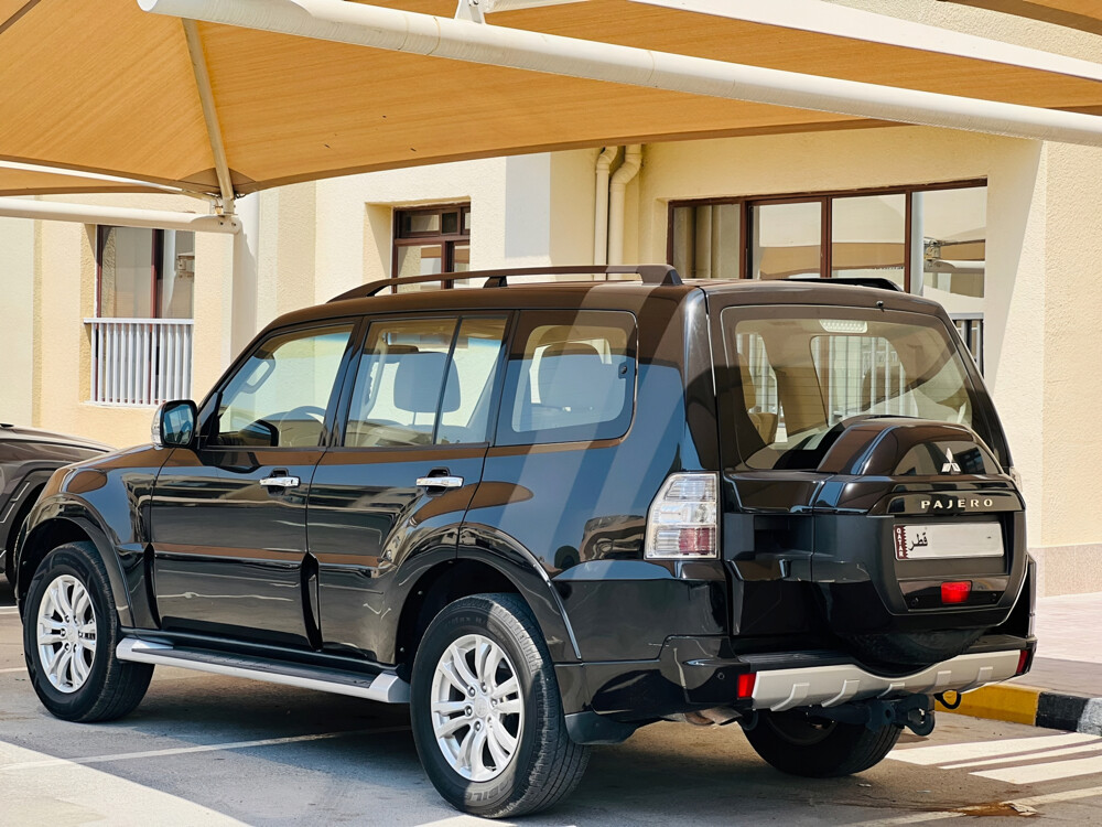 MITSUBISHI PAJERO GLS 2022 - 10