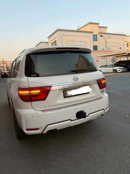 Nissan Patrol 2012 - 2