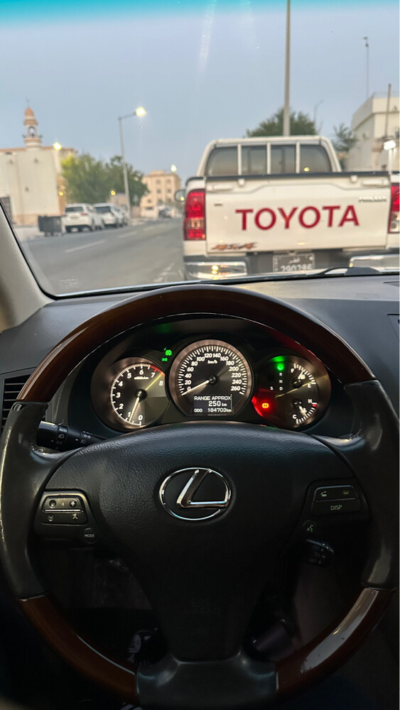 lexus - 10