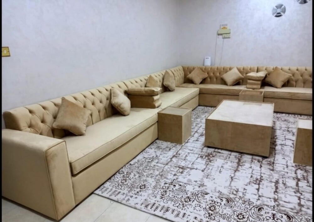 making new majlish 1 m.cost 300qr - 10