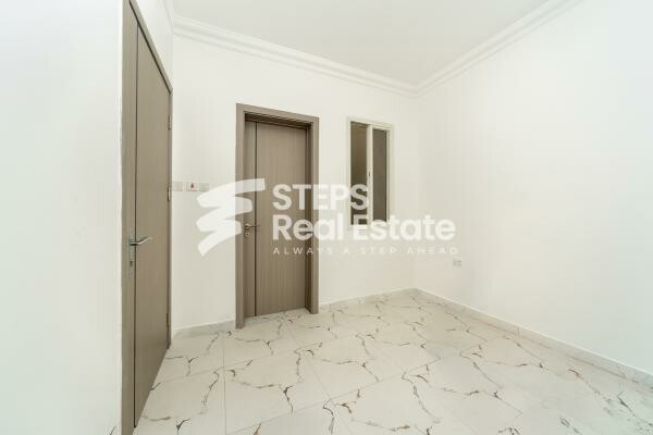 Building in Al Najma for Sale - 3