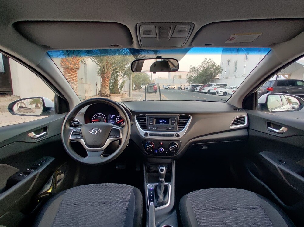 Hyundai Accent 1.6L 2023 - 8