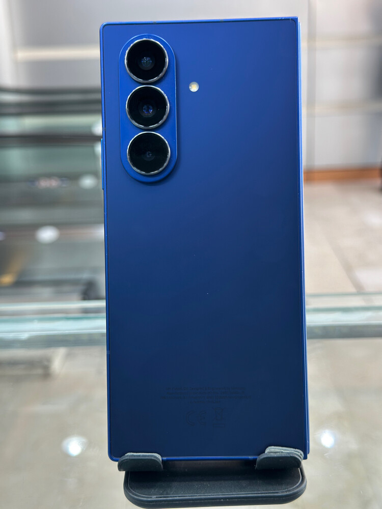 SAMSUNG Z FOLD 7 - 3