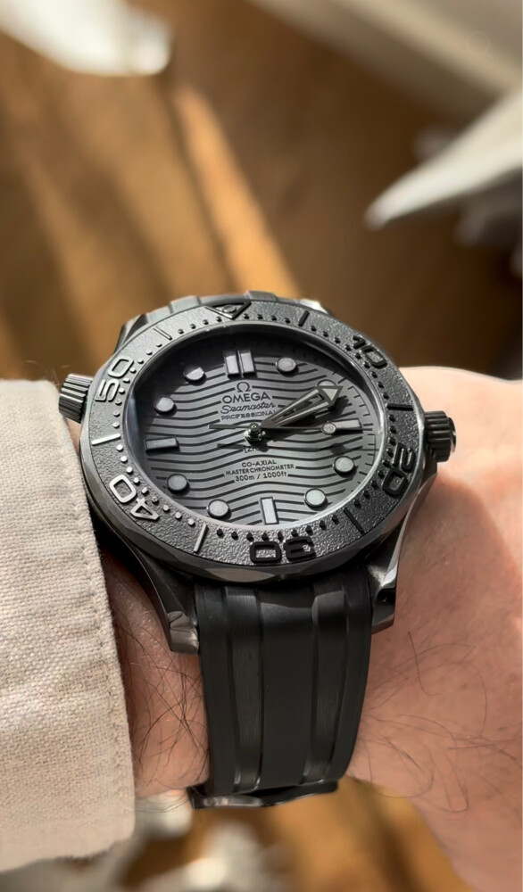OMEGA SEAMASTER DIVER 300M - 4