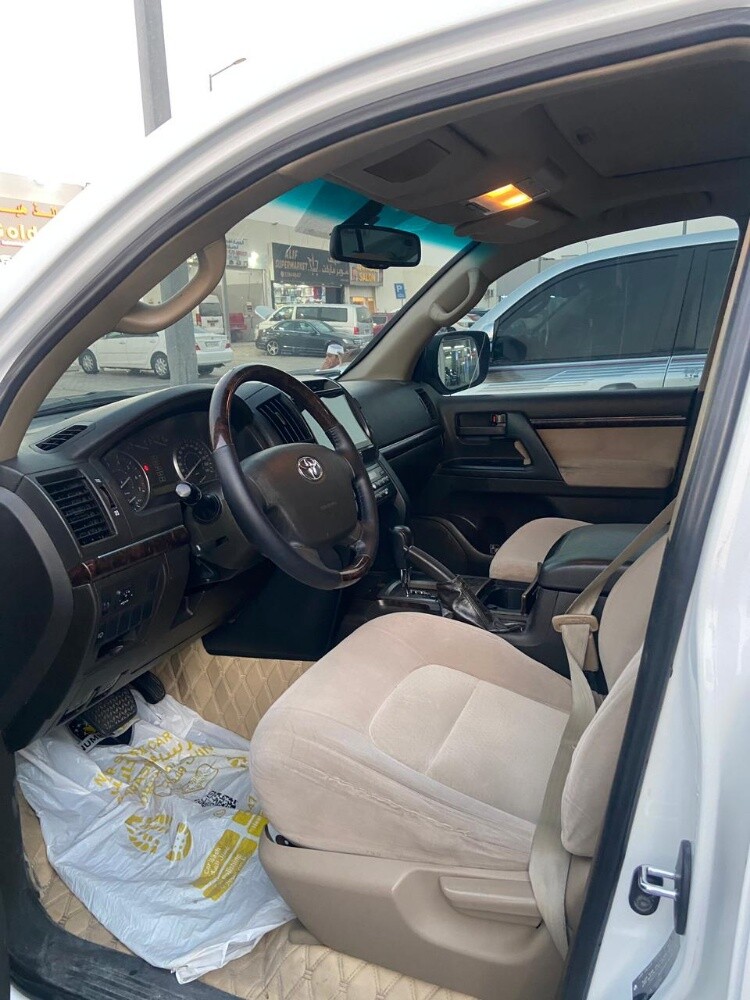 GXR V8 2010 - 9