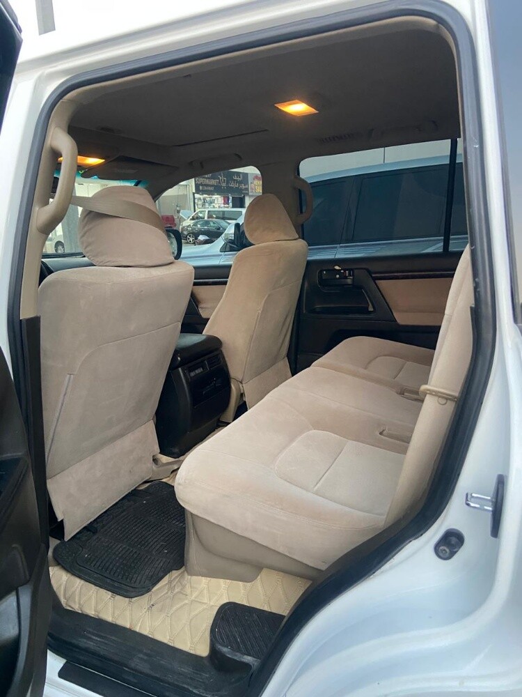 GXR V8 2010 - 11