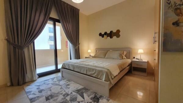 FOR RENT FULLY FURNISHED STUDIO - 5