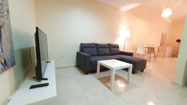 FOR RENT FULLY FURNISHED STUDIO - 8