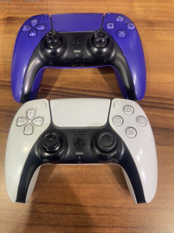 ps5 controllers - 1