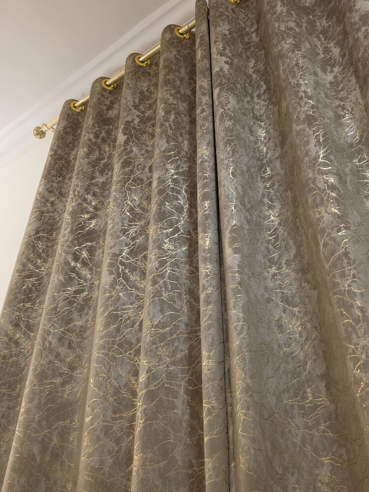 curtains 290x180 approximately - 2