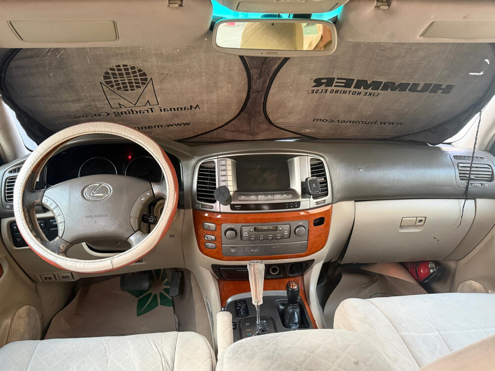 lexus lx470 2004 model - 3