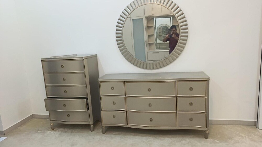 Midas Bedroom Furniture for Sale - 4
