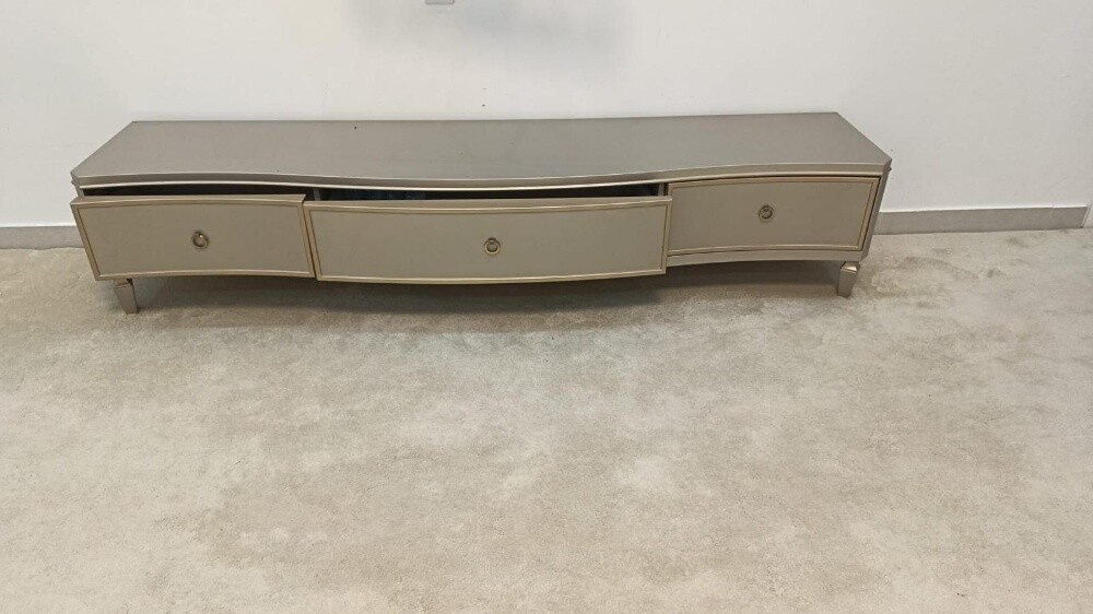 Midas Bedroom Furniture for Sale - 3