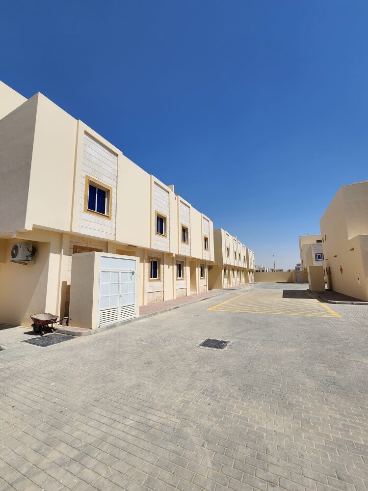 Villas freehold for qatari-Resident - 3