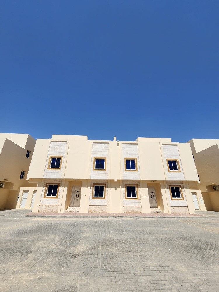 Villas freehold for qatari-Resident - 4