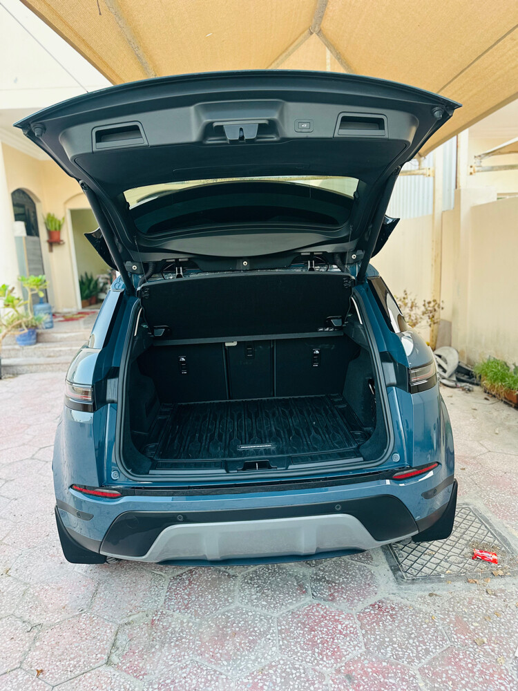Range Rover Evoqu 2024 dynamic  - 4