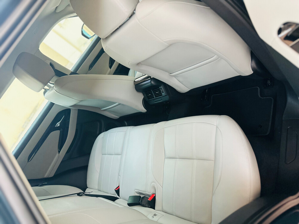 Range Rover Evoqu 2024 dynamic  - 8