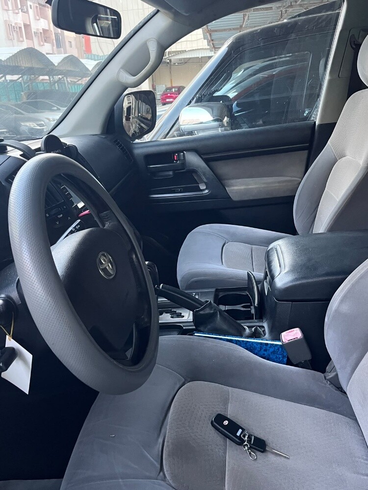 land cruiser for urgent sell - 4