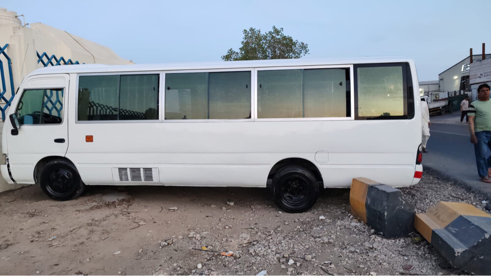 Toyota Coaster  - 3