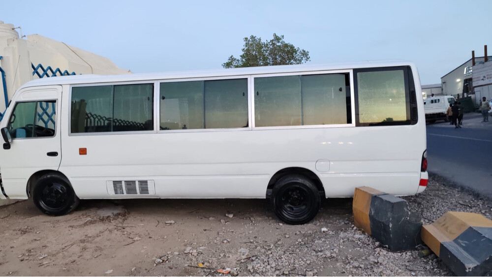Toyota Coaster  - 8