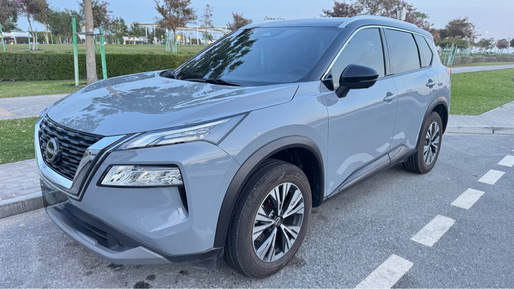 Nissan XTRAIL SV  like new  - 1