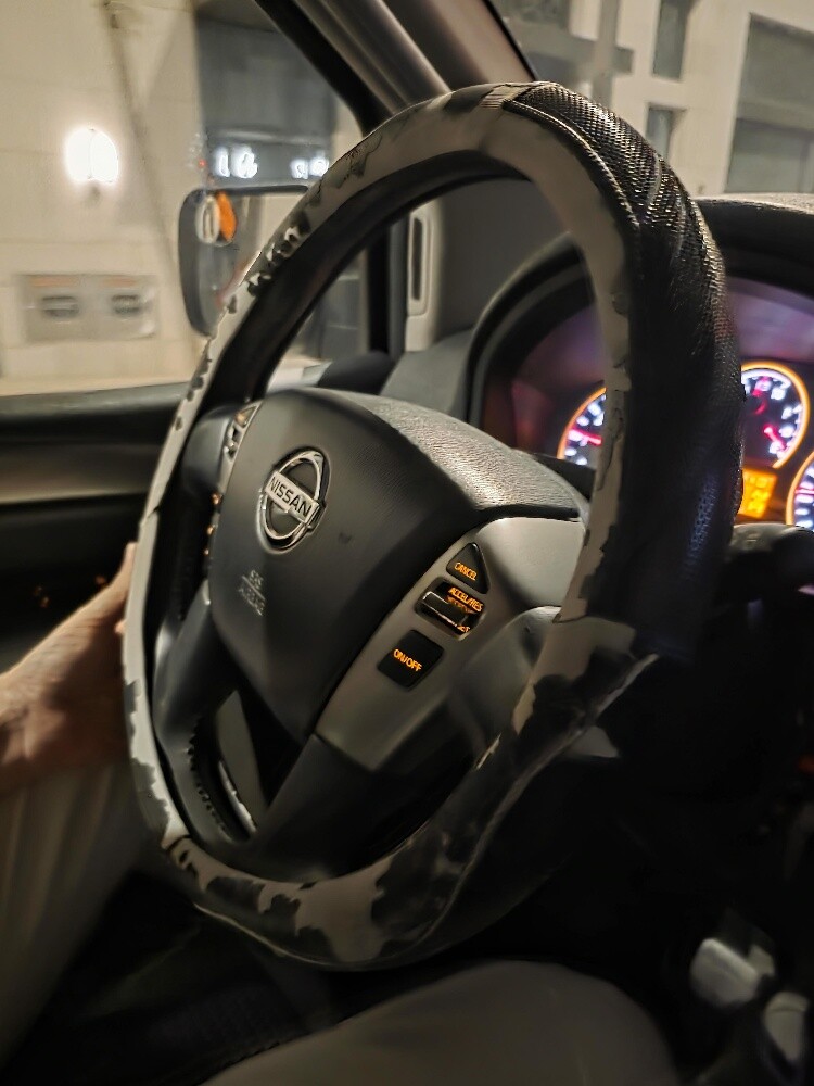 H G - 1