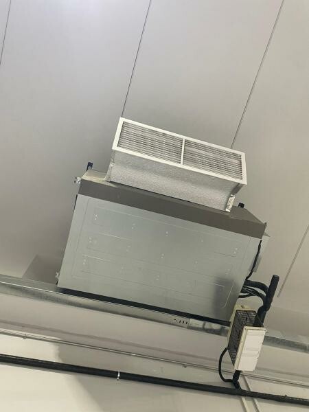 Well maintained YORK Brand Duct AC - 1