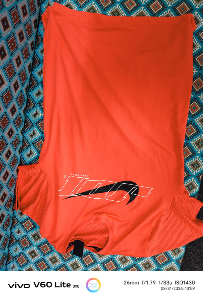 shirt + pants new brand different  - 11