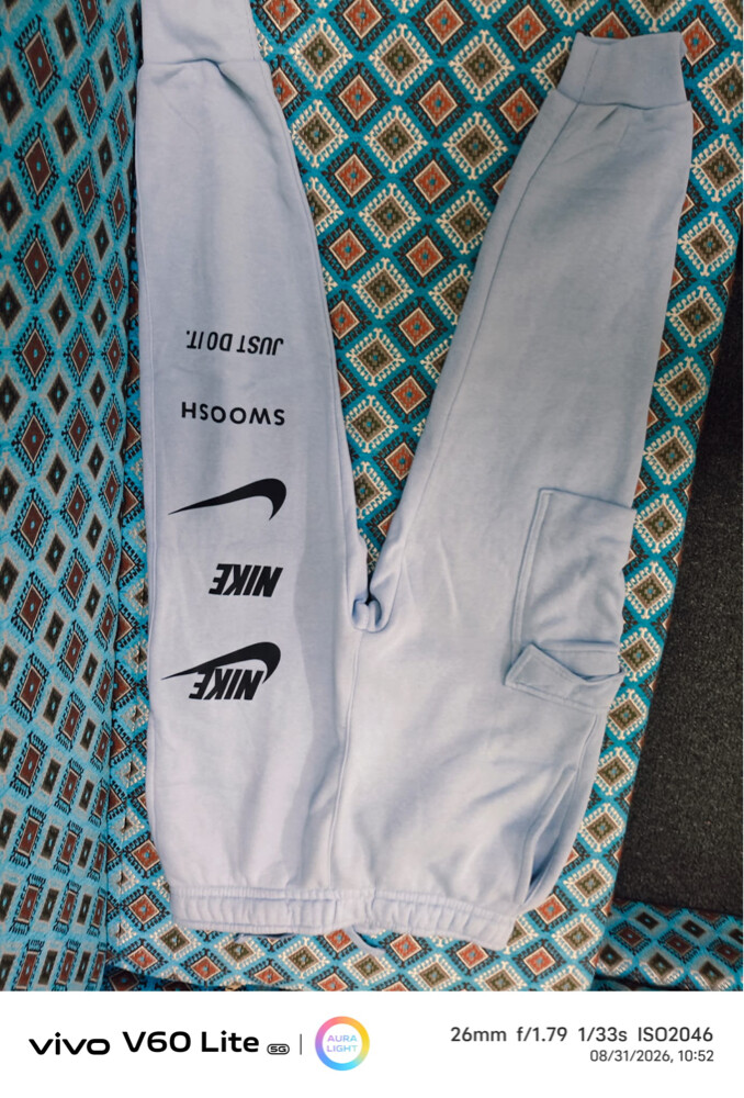 shirt + pants new brand different  - 2