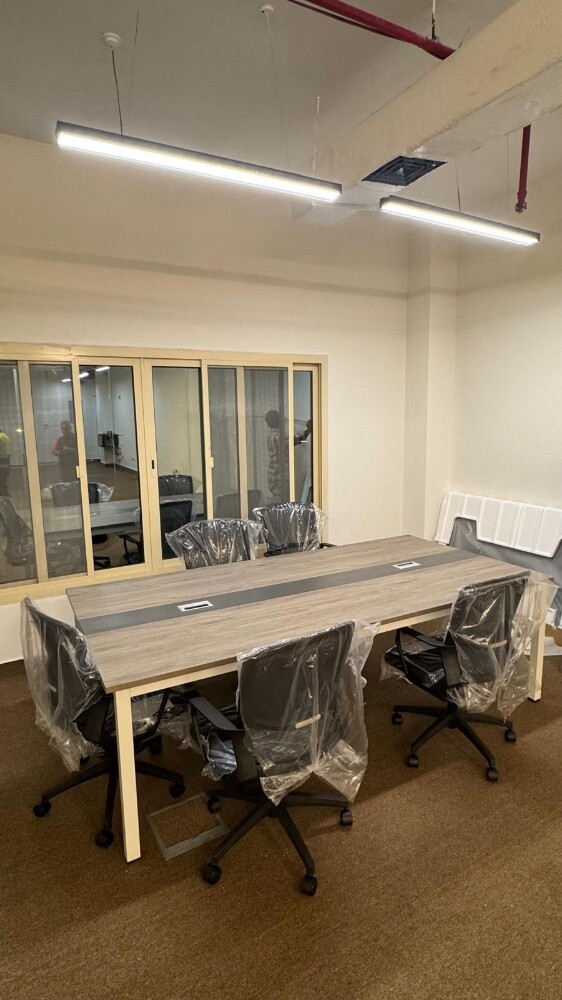 Office Chairs good Quality (new) - 8