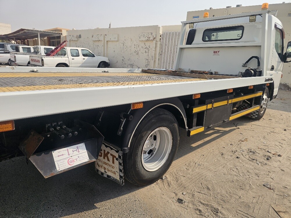Breakdown 2016 mitsubishi canter - 8