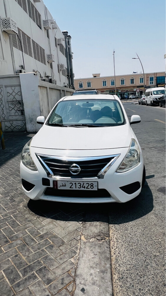 Nissan Sunny - 4