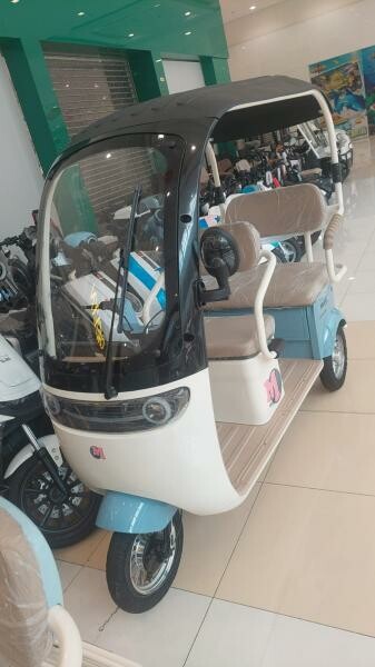 TUK TUK 3 WHEEL - 2