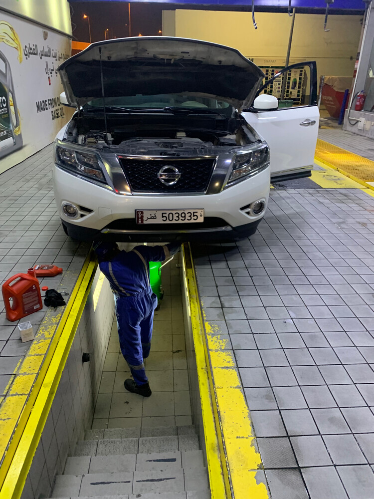 NISSAN - 8