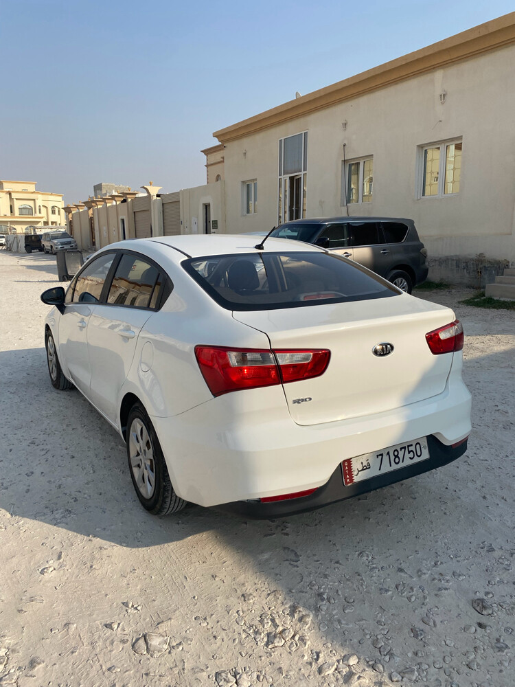 Kia Aveo - 4