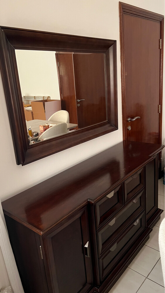 elegant sideboard  - 3