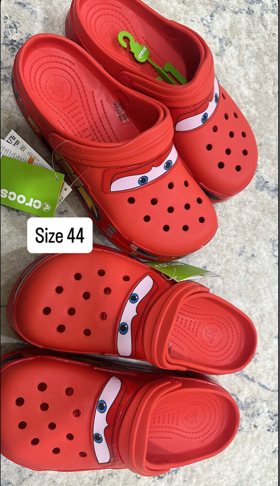 crocs  - 1