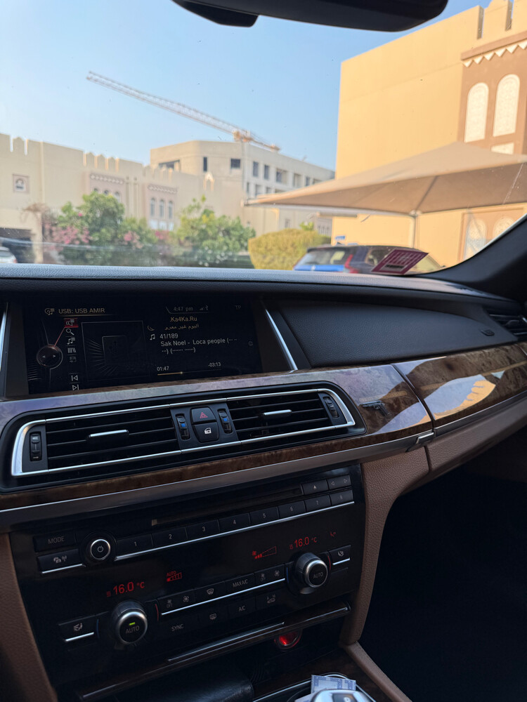 للبيع بي ام دبليو وكالة  - 8