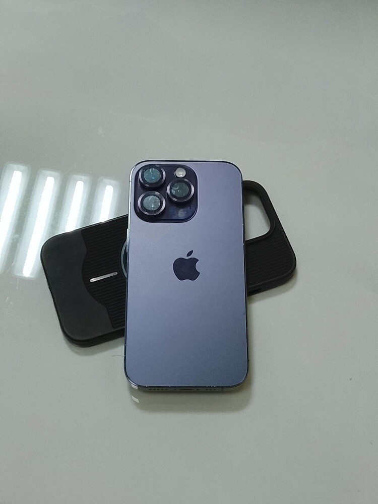 I phone 14 pro 256gb - 7
