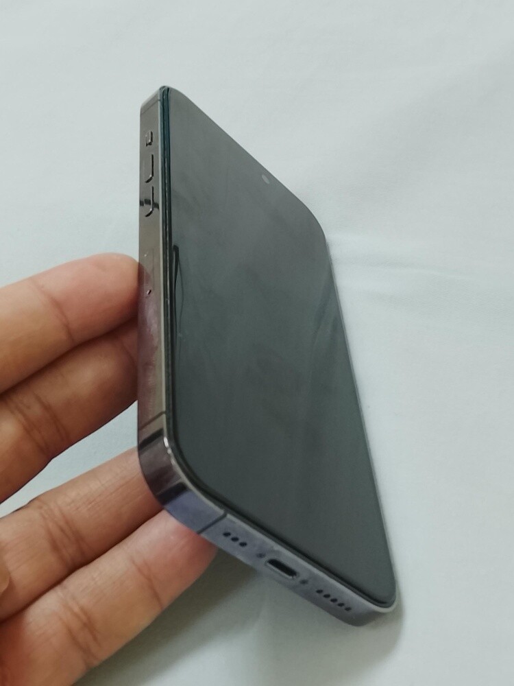 I phone 14 pro 256gb - 6