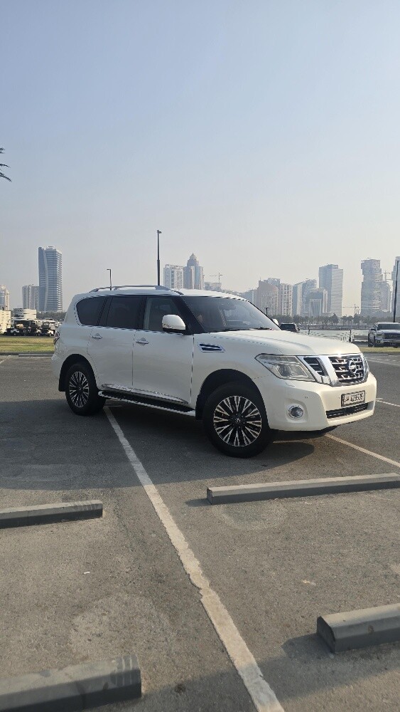 nissan patrol platinum 2015 - 2
